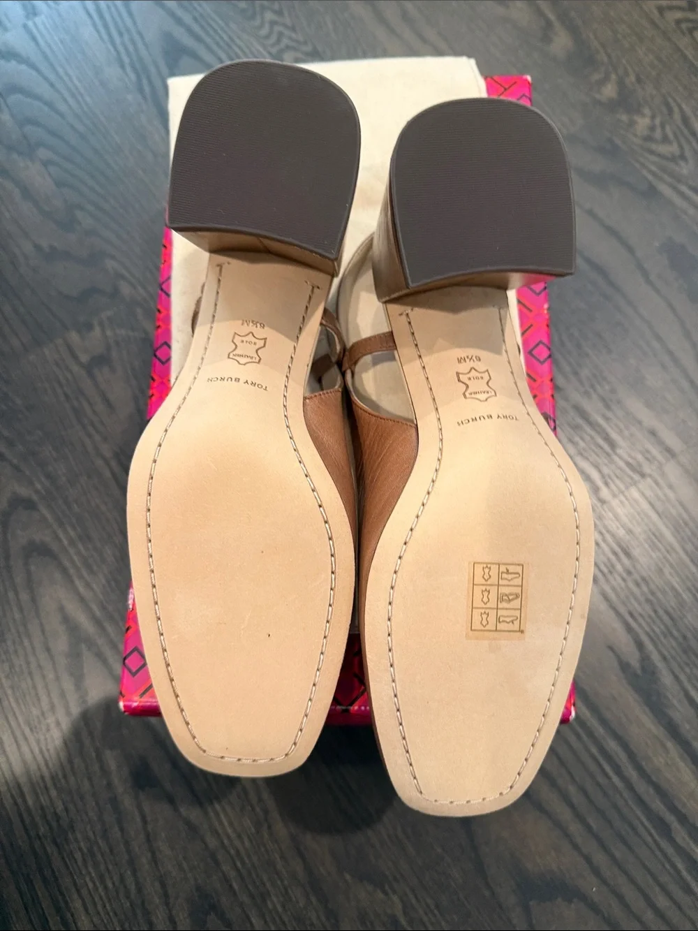 NEW Tort Burch Almond Tan Leather Slingback Block Heels